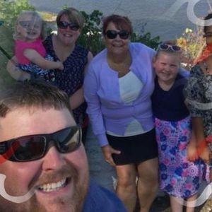 Meet your Posher, Christy